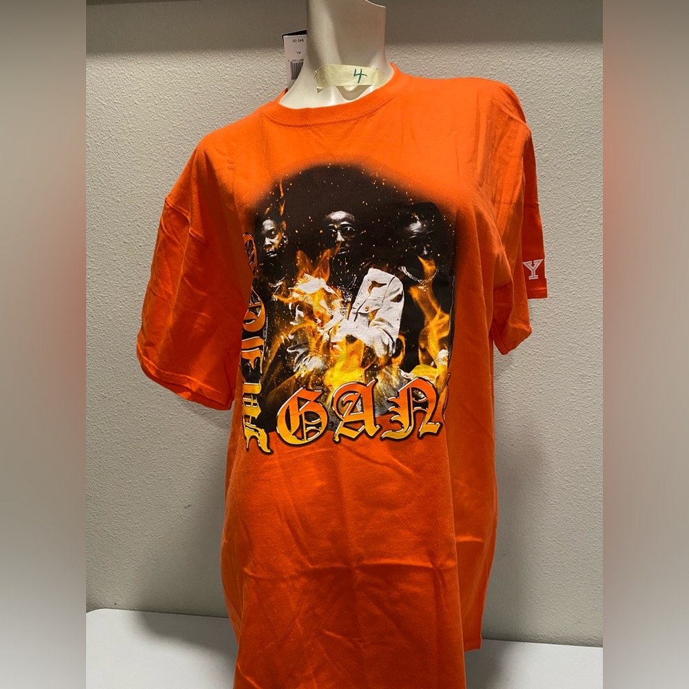 Yung Rich Nation Migos men’s size X-Large.